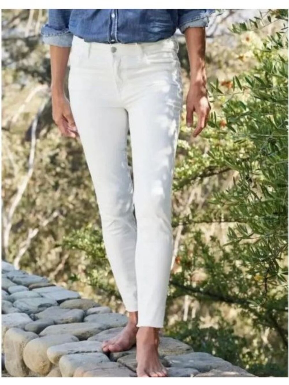 Frank & Eileen Sligo Ivory Jeans Size 30 Cropped Casual Minimalist Preppy Beachy